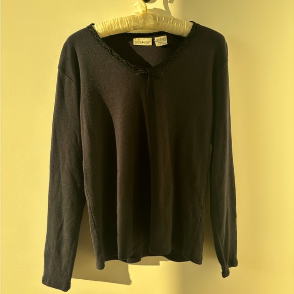 🍁VINTAGE White Stag Black Cotton Long Sleeve Top Lace Ribbon Bow Detail - Picture 2 of 8